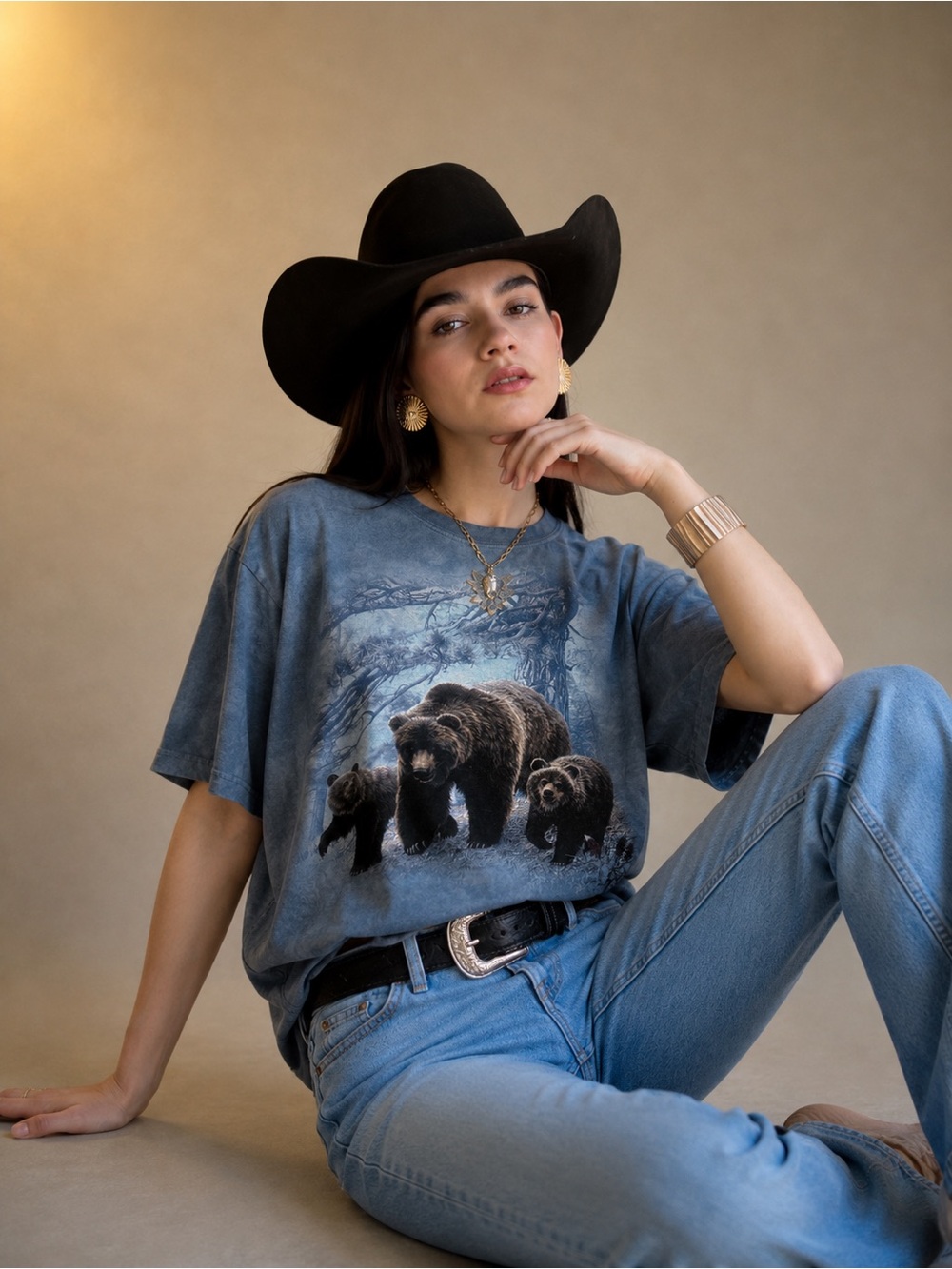 The Mountain Yellowstone Bear Graphic T-Shirt XL Tie Dye Nature Wildlife Tee